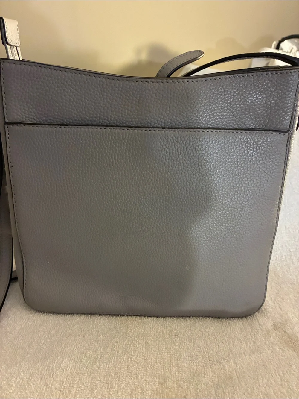 Michael Kors Pearl Grey Crossbody/Messenger Bag Interior Pockets,silver hardware